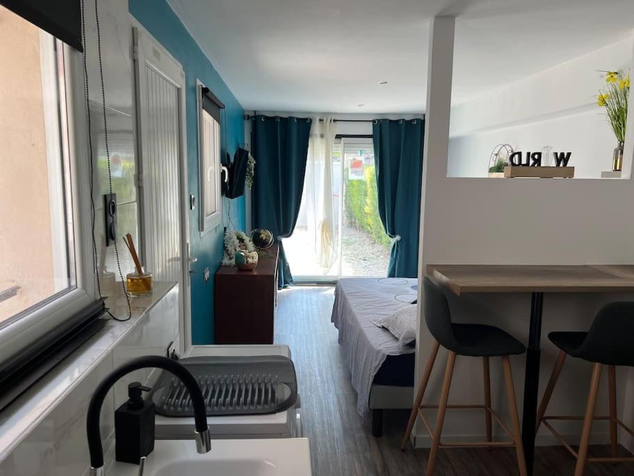 Superbe Studio Neuf Avec Piscine Apartamento Montélimar Exterior foto